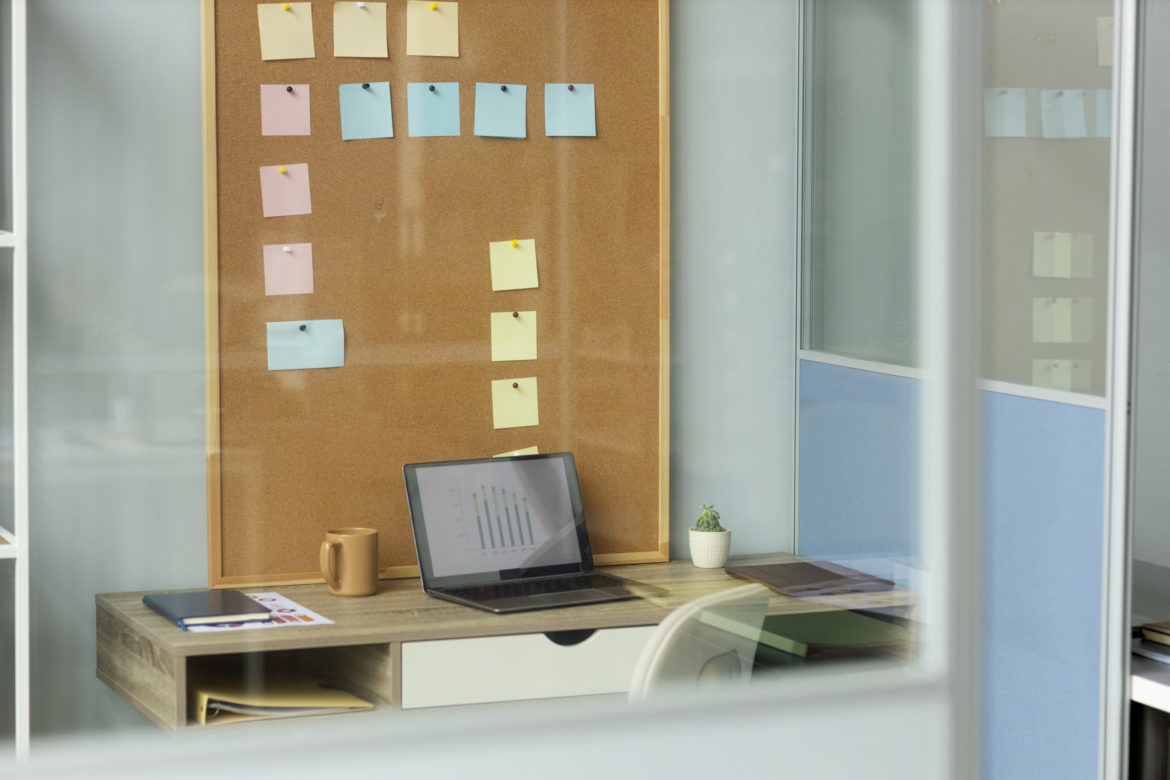 Imagen de la noticia Estrategias para Mejorar la Productividad en la Oficina: Organización del Espacio de Trabajo
